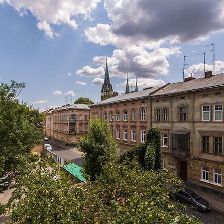 1 Квартира Возле Ж/Д Вокзала, 15 Минут От Центра Lviv Exterior photo