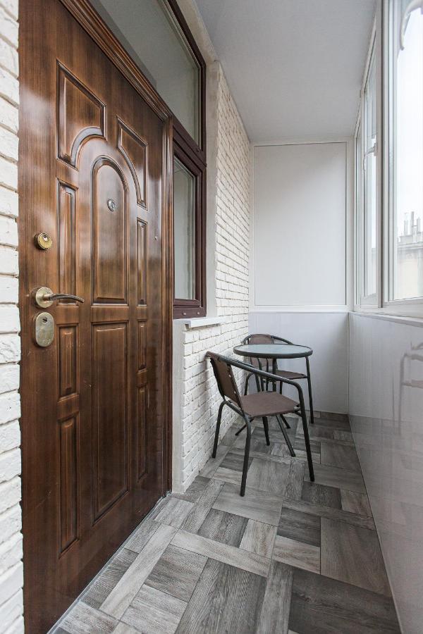 1 Квартира Возле Ж/Д Вокзала, 15 Минут От Центра Lviv Exterior photo